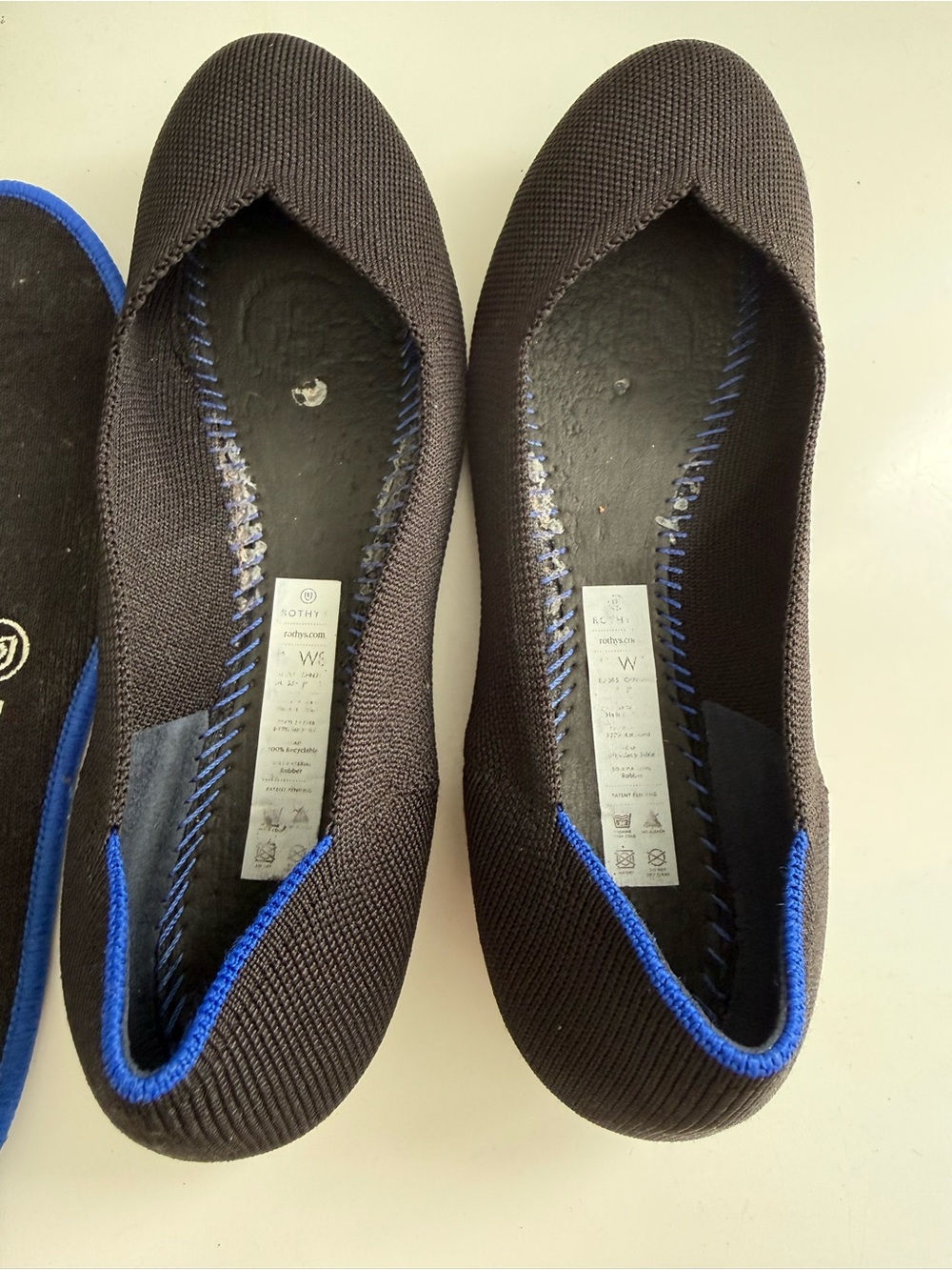 Rothy's the flats round ballet size 8 Black Knit Flats with Blue Trim - Picture 8 of 10